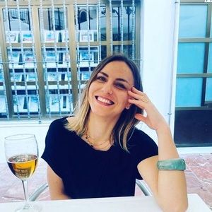 Meet your Posher, Cristina